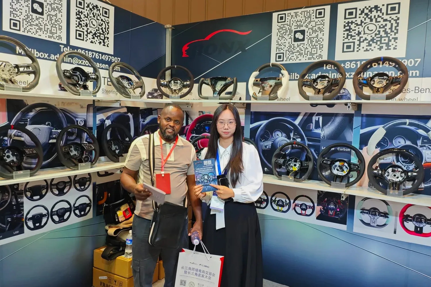 CASSERON team meeting an overseas customer at an international trade show